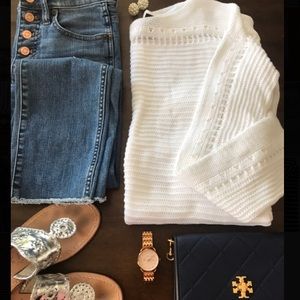 Gap knit sweater